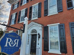 R & R Commercial Realty